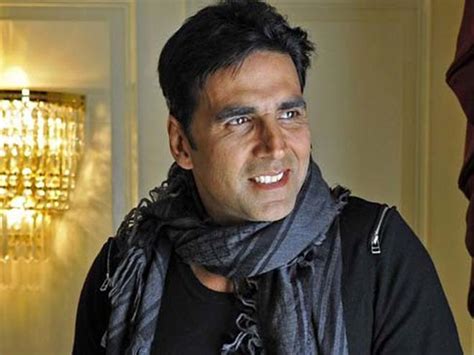 Akshay Kumar takes a short family holiday