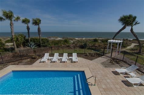 VRBO.com #3170181ha - Edisto Oasis - Private Pool, Hot Tub, Beach/Ocean Front! | Edisto beach ...