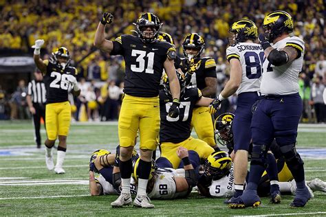 Iowa Linebacker Jack Campbell A Consensus All-American