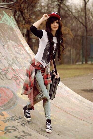 Pin on skater style | Teen fashion, Cute outfits, Grunge fashion