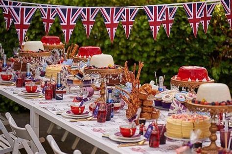 Party Ideas for the King's Coronation | British themed parties, British ...