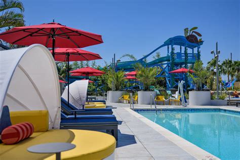 Disneyland Resort’s New ‘Finding Nemo’ Pool Area Opening at Pixar Place ...