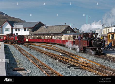 Porthmadog Welsh Highland Railway North Wales Uk on the cob and station Stock Photo - Alamy