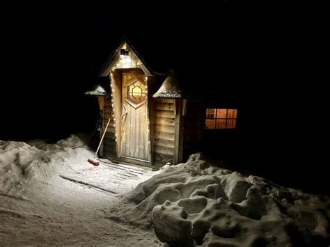 Where to Stay to See the Northern Lights in Lapland