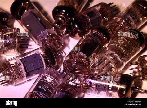 Vintage electronic vacuum tubes Stock Photo - Alamy