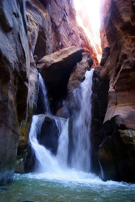 Walkopedia - the world's best walks, treks and hikes: Wadi Mujib Nature ...