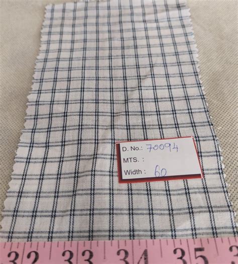 Double faced fabric with windowpane checks or windowpane plaid