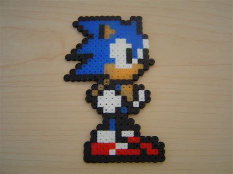 Sonic Fan Art | Sonic 8-bit sculpture sent in by Randy R. in… | Flickr