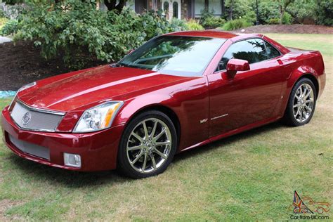 Cadillac : XLR V Convertible 2-Door