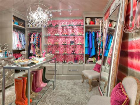 19 Luxury Closet Designs | HGTV