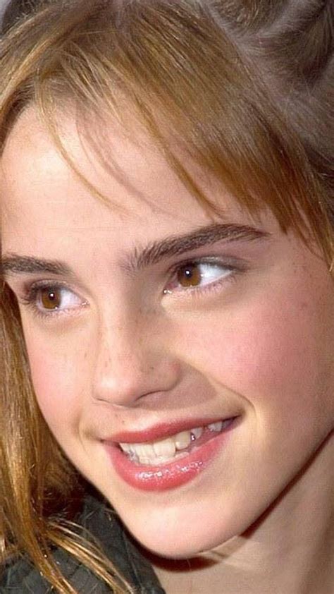 Emma Watson Laughing Seen, Full HD Wallpaper