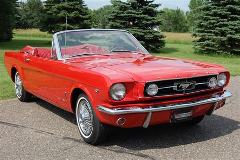 The History Of The Convertible Car | Classic Car Dealer Rogers - Minnesota - Ellingson Motorcars