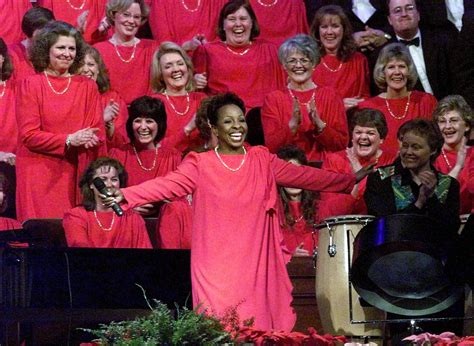 Who has performed at past Tabernacle Choir Christmas concerts? - Church ...