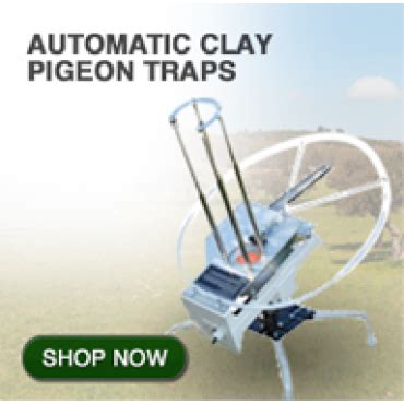 Automatic clay pigeon traps