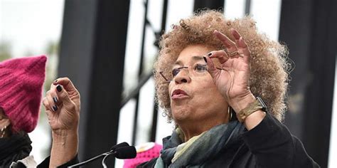 Full Transcript Of Angela Davis's Women's March Speech - Read Angela Davis's Women's March ...