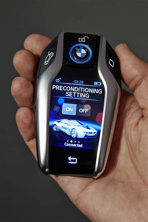 The new BMW Key fob with display | Bmw key, New bmw, Bmw cars