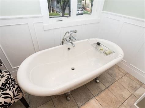 Does a Bathtub Have to Have an Overflow Drain? – Home Efficiency Guide