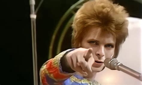 David Bowie’s first performance as Ziggy Stardust