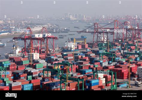 --FILE--View of a container terminal of the Port of Shanghai at the ...