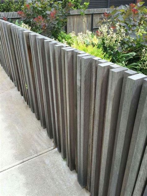 30 DIY Cheap Fence Ideas for Your Garden, Privacy, or Perimeter