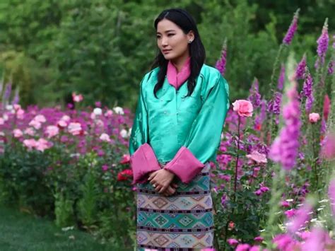 Meet the world's youngest queen, 27-year-old Jetsun Pema of Bhutan ...