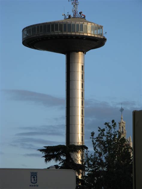 madrid-20080530-0698 | El Faro ("The Lighthouse") of Madrid,… | Flickr