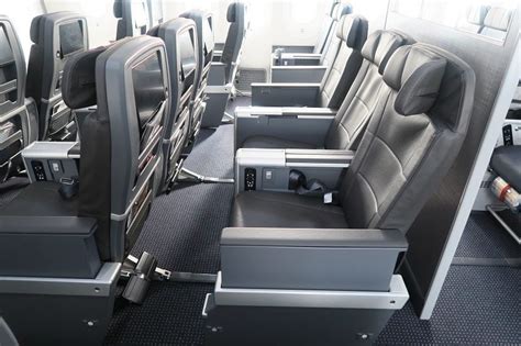 Review: American Airlines 787-9 Premium Economy Seat - The Points Guy