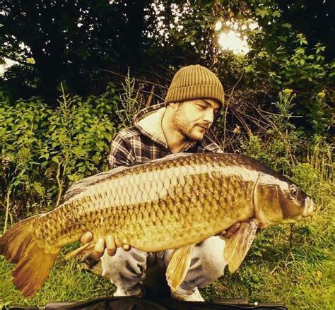 Hucklesbrook Lake Christchurch Angling Club - Carpworld™