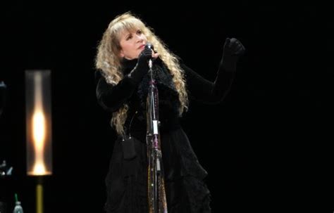 Stevie Nicks adds tour dates including Buffalo concert | Flipboard