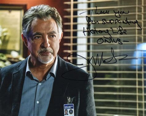 Joe Mantegna – Signed Photo – Criminal Minds - SignedForCharity