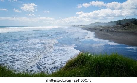 3,075 Muriwai Beach Stock Photos, Images & Photography | Shutterstock