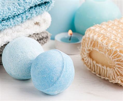 Easy DIY Bath Bomb Recipe (with video) - Suburban Simplicity