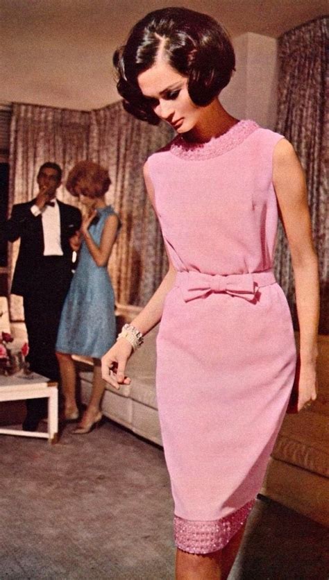 Groovy Sixties: 24 Fabulous Photos Defined the 1960s Women's Fashion ~ Vintage Everyday