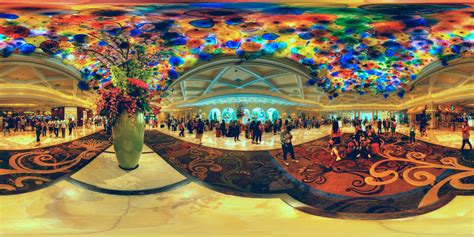 Bellagio Hotel Lobby with the Famous Chihuly Ceiling, Las … | Flickr