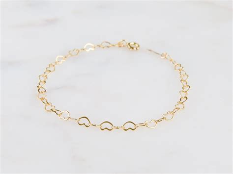 Gold Heart Bracelet Everyday Chain Bracelet Heart Jewelry - Etsy UK