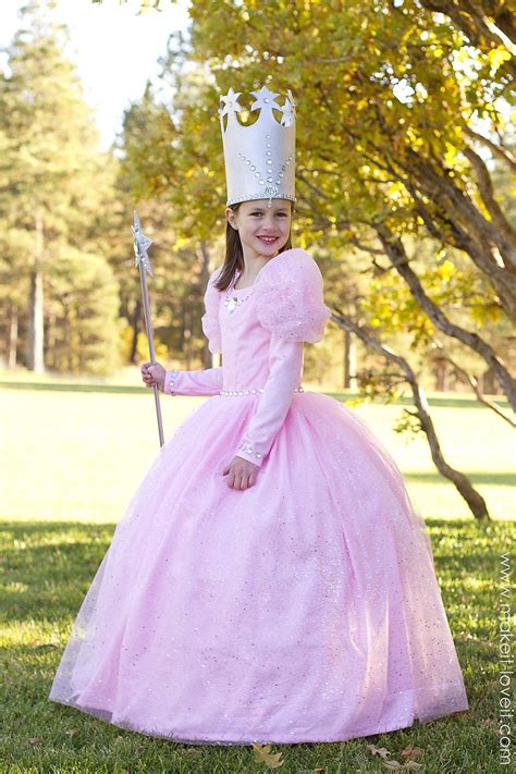 Glinda the Good Witch (from 'Wizard of Oz') | Witch costume diy kids ...