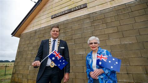 Cheers for joy as Moyne Shire's newest Australians take pledge | The ...