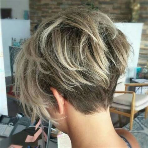 75 Wedge Haircut Ideas: A Timeless Look for Modern Times