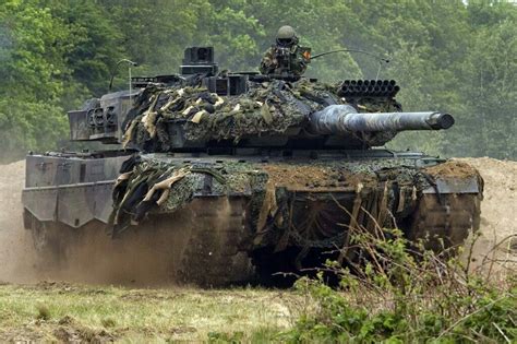 Leopard 2A5 Main Battle Tank . . #Tank #Leopard2A5