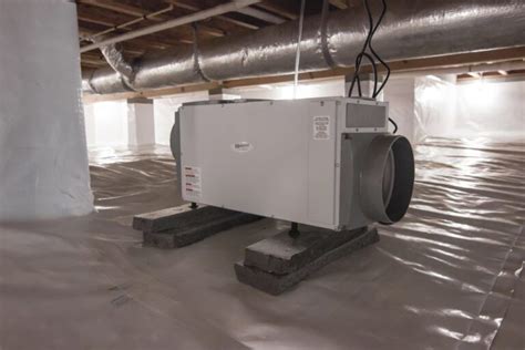 Crawl Space Ventilation: Requirements and Hacks