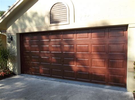 Pin von Kitsap Garage Door auf Faux Wood Garage Doors