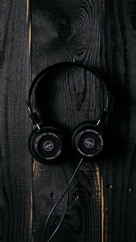 Aqua / Turq / Red Headphones BuzzTMZ headphone aesthetic, 2020 (Görüntüler ile) | Instruments ...