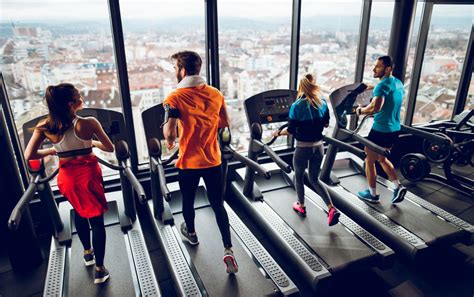 Stairmaster Vs Treadmill: Which Gives The Better Workout?