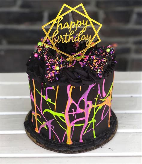 Neon cake | Neon birthday cakes, Neon cakes, Neon birthday party