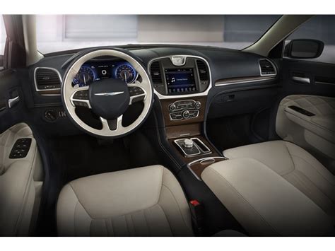 2023 Chrysler 300: 247 Interior Photos | U.S. News