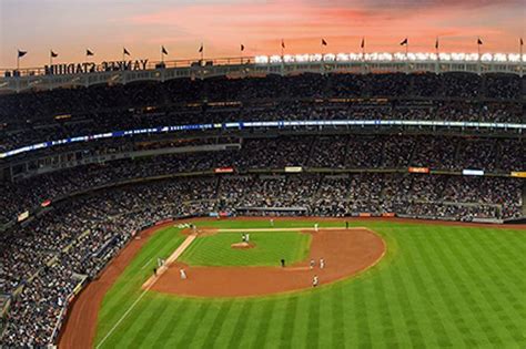 Yankee Stadium Tour Tickets discount | New York City| Undercover Tourist