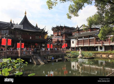 Yuyuan garden hi-res stock photography and images - Alamy