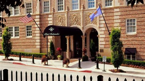 Ambassador Tulsa | Hotel entrance, Hotel, Luxury hotel