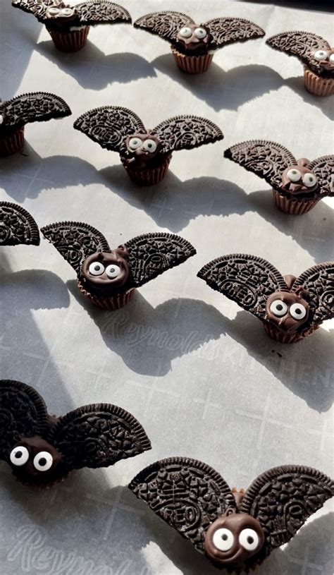 Halloween Bat Cookies - Dang That's Sweet