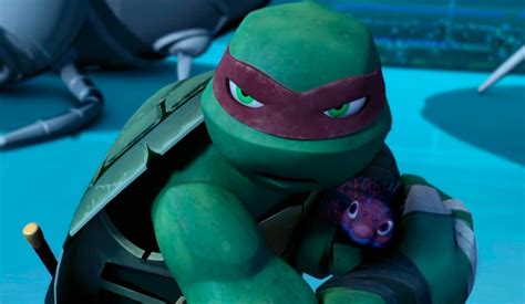 Image - Raph Holding Back Chompy.jpg | Teenage Mutant Ninja Turtles 2012 Series Wiki | FANDOM ...